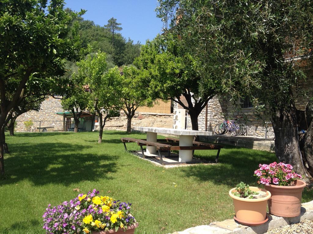 Agriturismo Gli Ulivi Garlenda Chambre photo