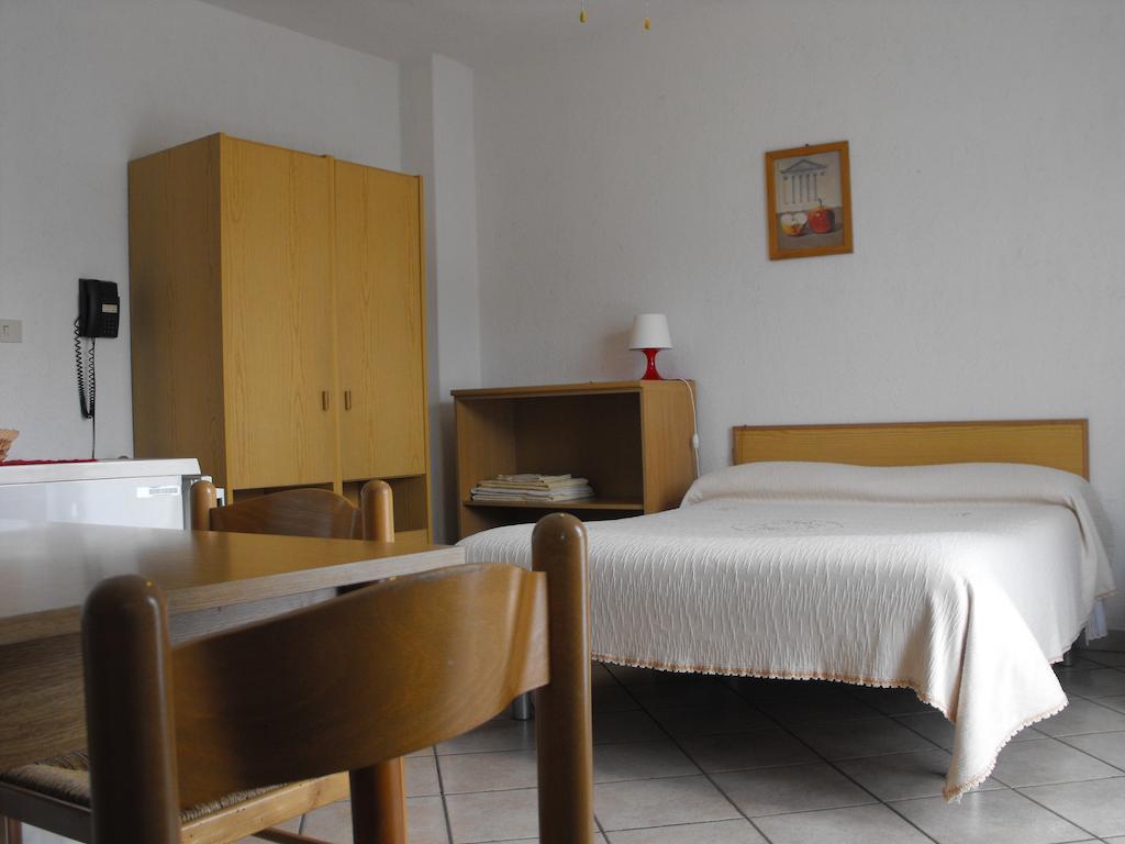 Agriturismo Gli Ulivi Garlenda Chambre photo