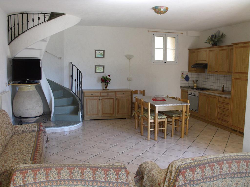 Agriturismo Gli Ulivi Garlenda Chambre photo